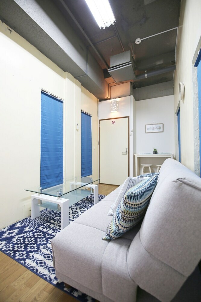 Apartamentos Maejima Bldg