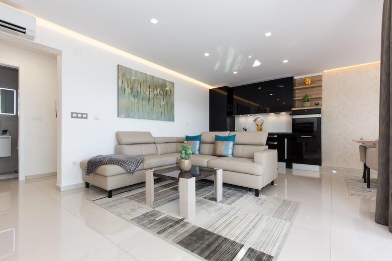 Apartments Amarru