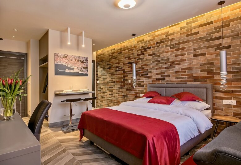 Apartamentos Il Giardino Luxury Rooms & Suites