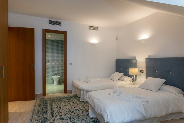 Apartamentos Penthouse L Reserva Del Higueron