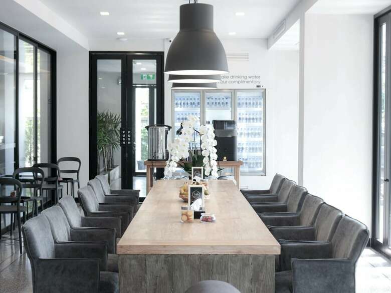 Crew Hotel