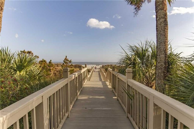 Barrington Court 417 - One Bedroom Condo