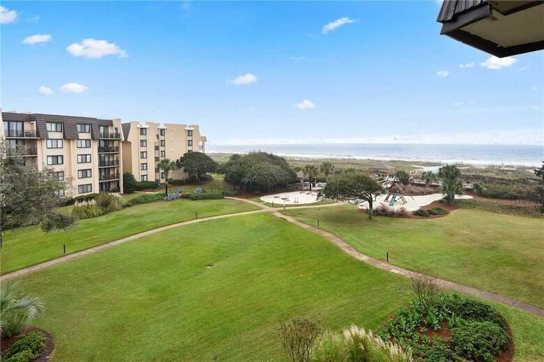 Island Club 4402 - Two Bedroom Condo