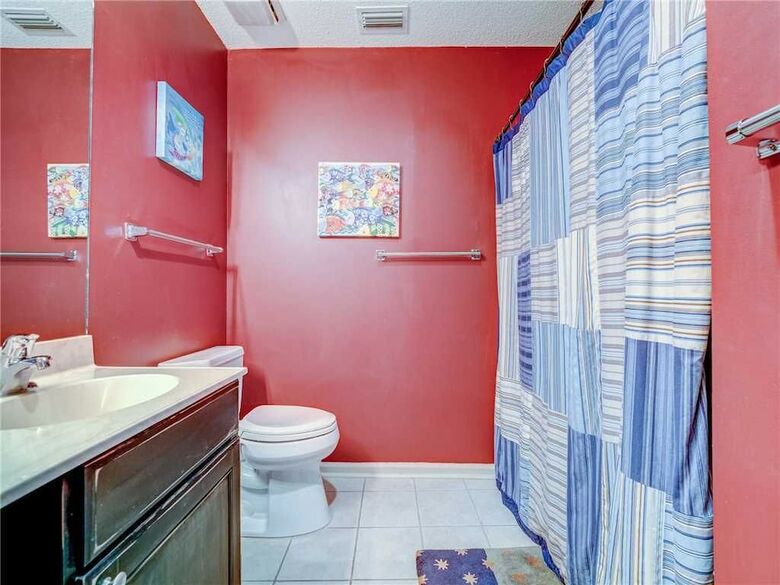 Ocean Breeze 14 - Two Bedroom Condo