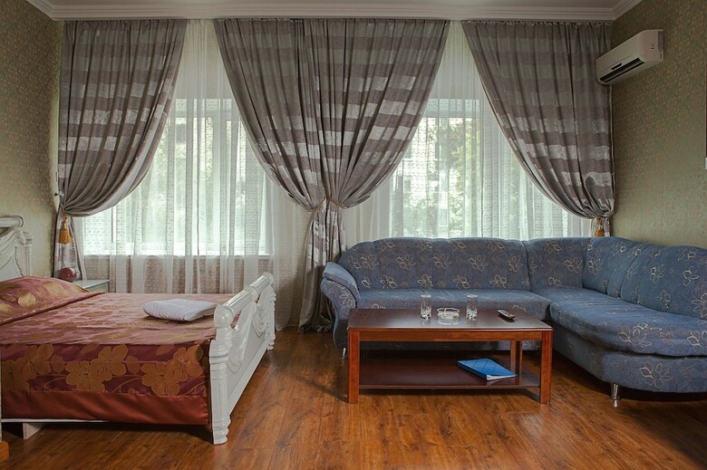 Hotel Topaz