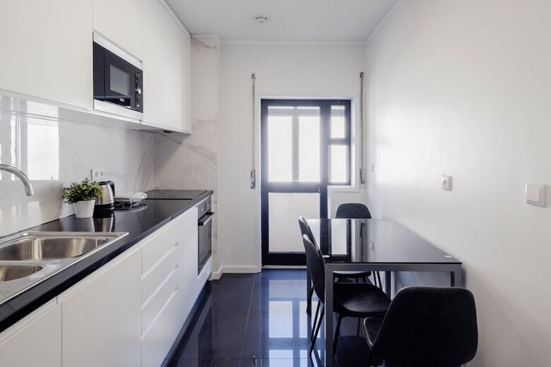 Boutique Rentals - Music House Apartment