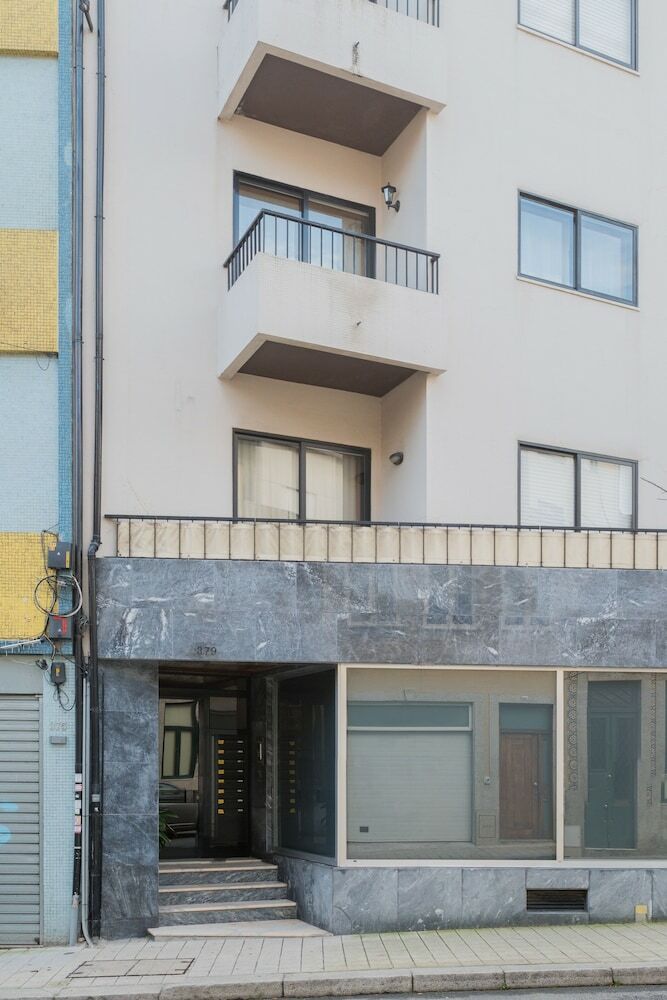 Boutique Rentals - Music House Apartment