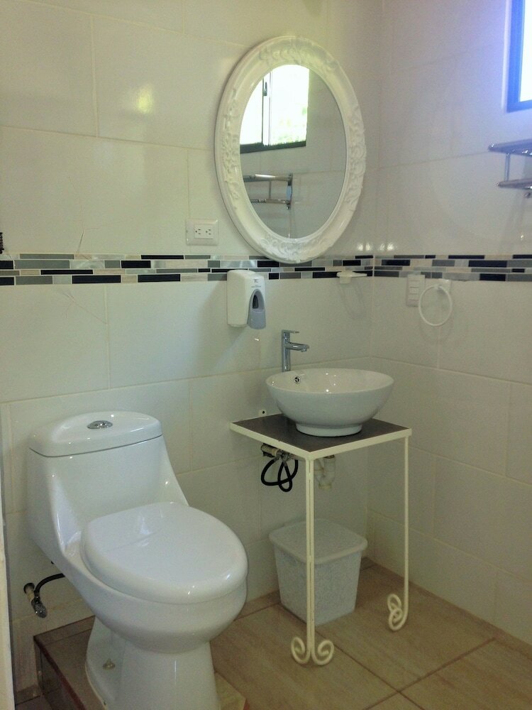 Restaurante, Cigar Bar, Whisky Lounge, Hostal Suite Dos Visiones