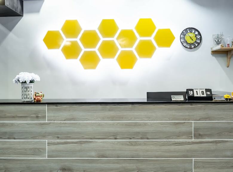 Hostal Ray Coffee Bar & Hostel - Adults Only
