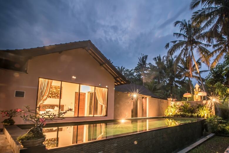 Sujaya Villas
