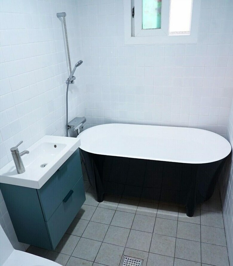 Toto House