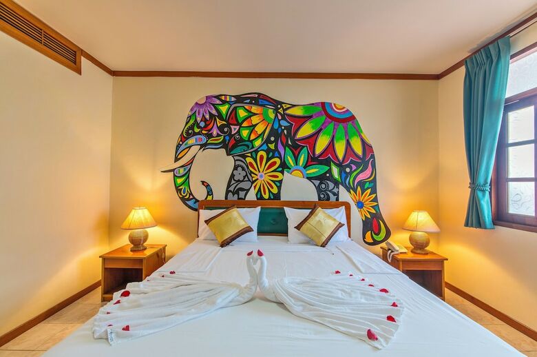 Panda Hotel?patong Beach?