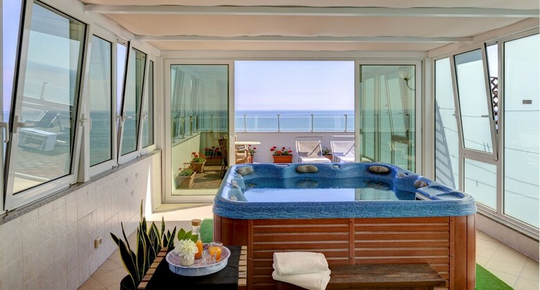 Little Hotel