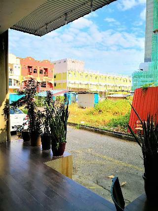 Zahaar Hotel