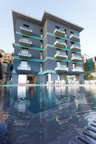 Buz� Boutique Hotel