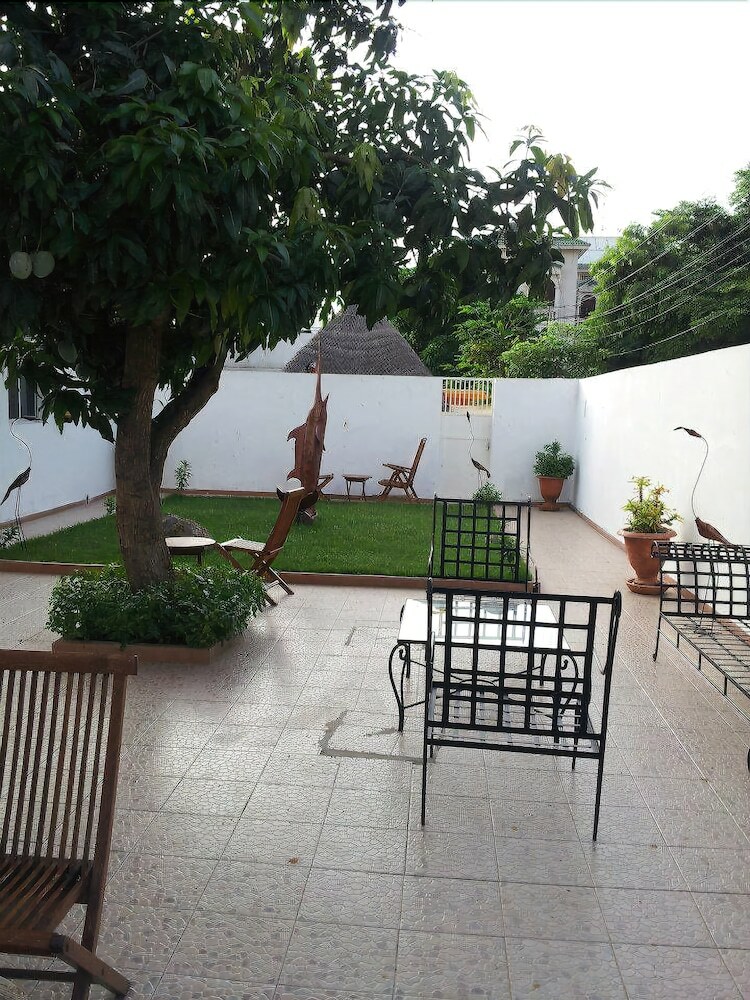 Hotel Villa Mermoz