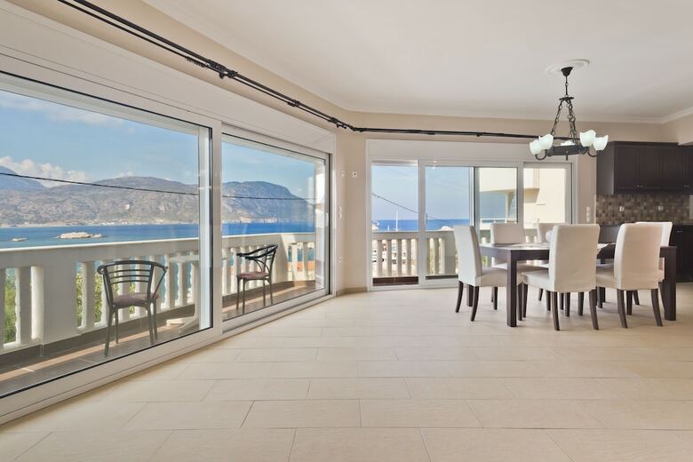 Lux Seaview Apartment