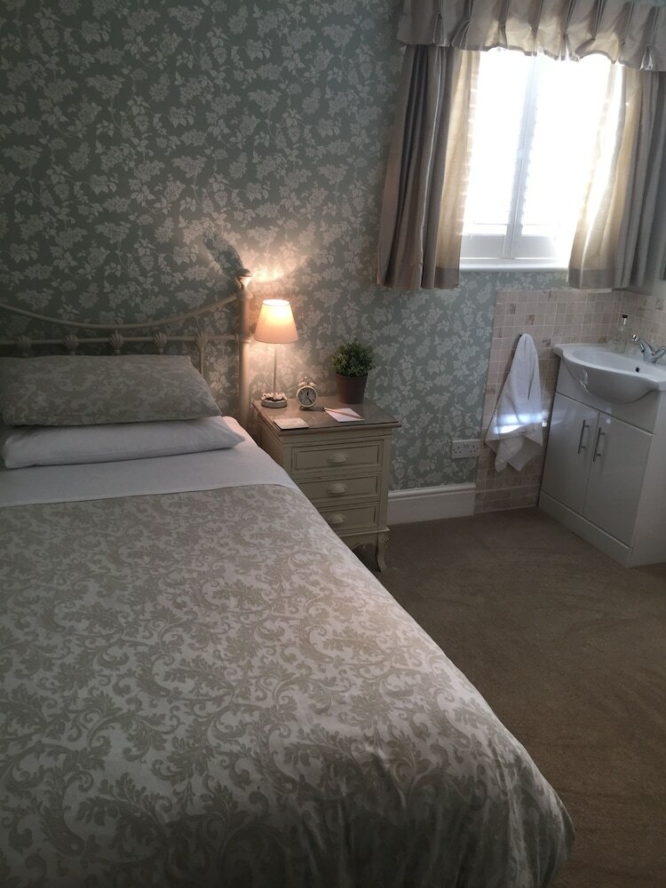 Hotel The Mayfair Guest House Self Catering