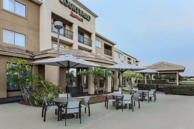 Hotel Courtyard By Marriott Orlando Lake Mary/north