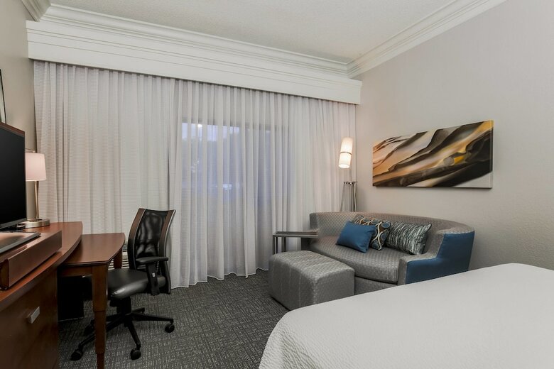 Hotel Courtyard By Marriott Orlando Lake Mary/north