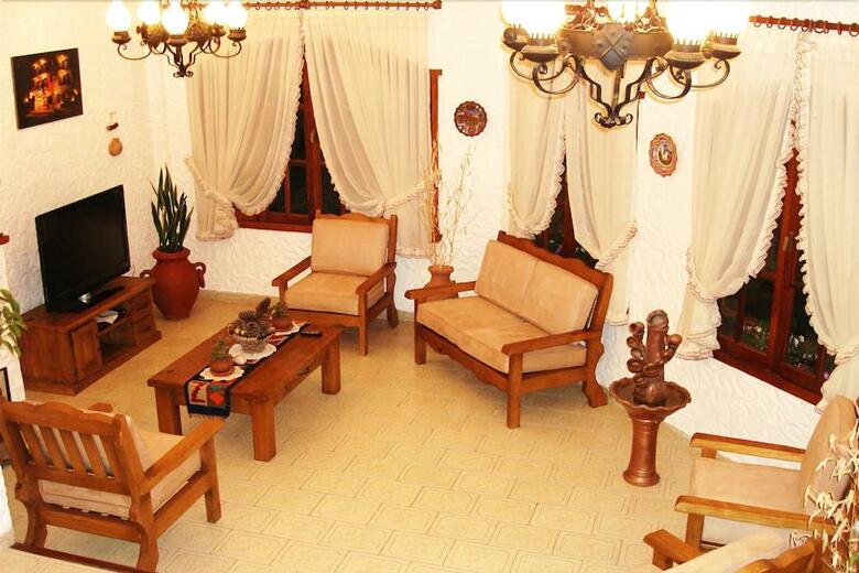 Hotel Colonial