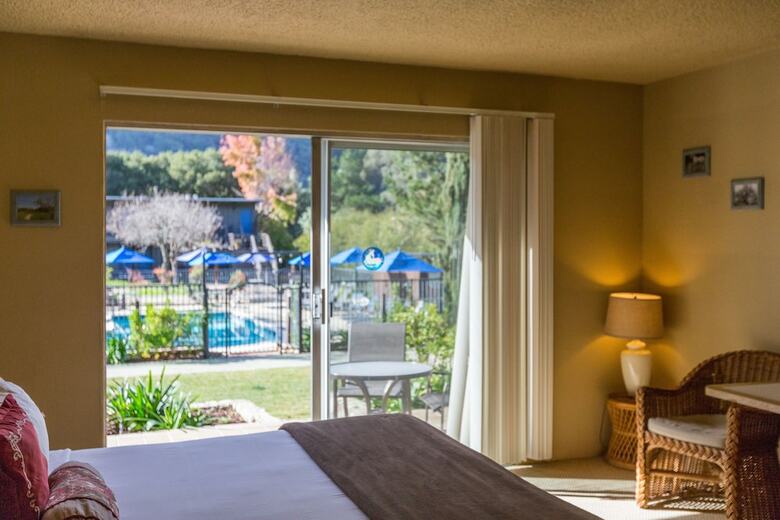 Bed & Breakfast Hidden Valley Inn