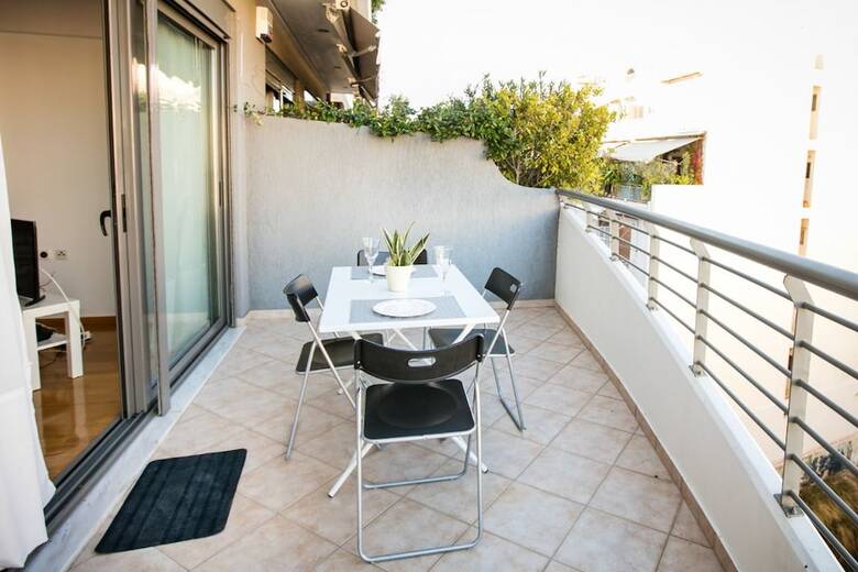 Modern 5thfloor Acropolis View Apartment