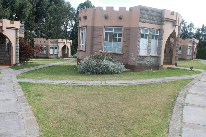 Hotel Tafaria Castle