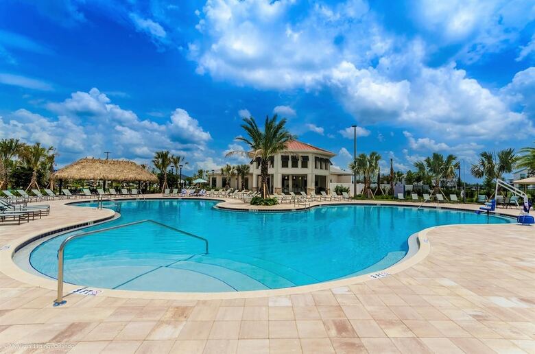 Storey Lake-6 Bedroom Pool Home-1651st