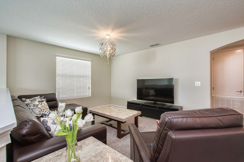 Storey Lake-5 Bedroom Pool Home-1663st
