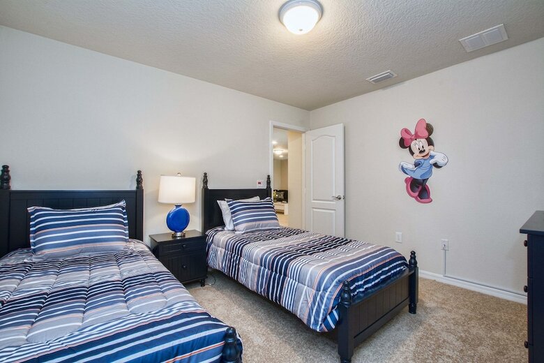 Windsor At Westside-6 Bedrooms House W/pool-3720ww