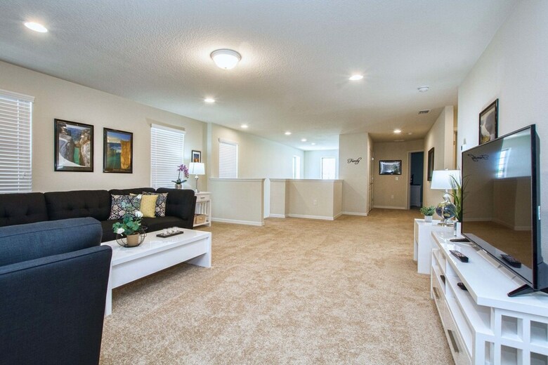 Windsor At Westside-6 Bedrooms House W/pool-3720ww