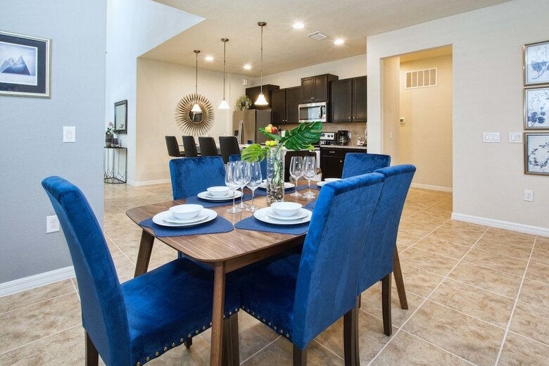 Windsor At Westside-6 Bedrooms House W/pool-3720ww