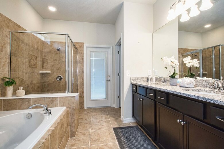 Windsor At Westside-6 Bedrooms House W/pool-3720ww