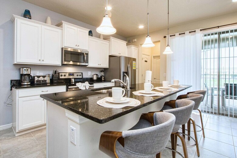 Windsor At Westside-5 Bedrooms House W/pool-3716ww