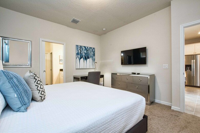Windsor At Westside-5 Bedrooms House W/pool-3716ww