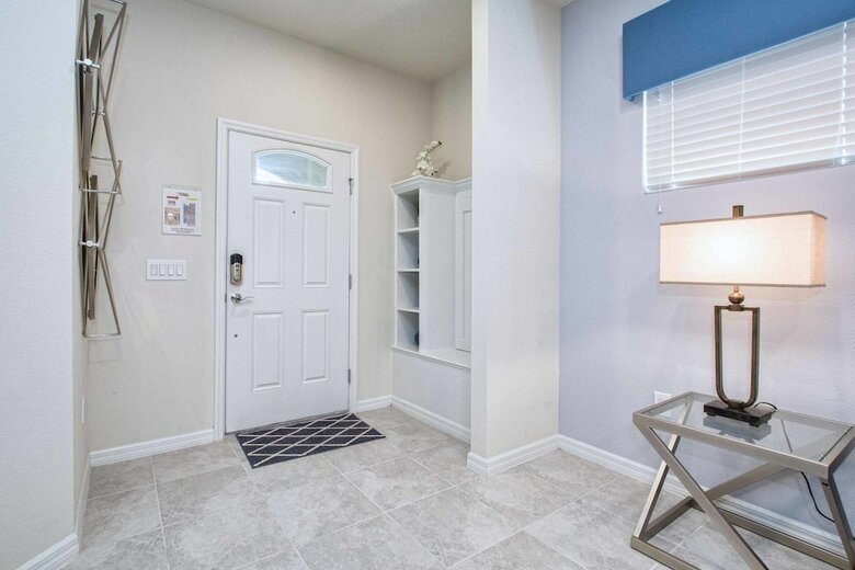 Windsor At Westside-5 Bedrooms House W/pool-3716ww