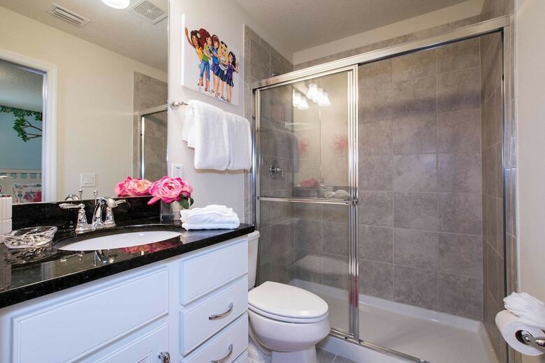 Windsor At Westside-5 Bedrooms House W/pool-3716ww