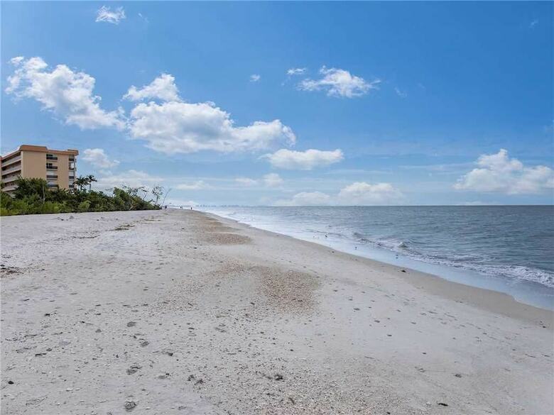 Estero Beach & Tennis 1003c - One Bedroom Condo