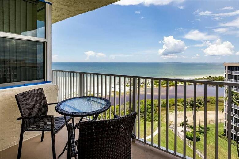 Estero Beach & Tennis 907a - One Bedroom Condo