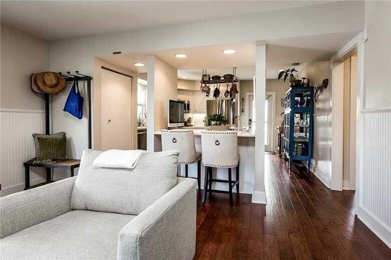 Miramar 124 Upper Unit - Two Bedroom Home