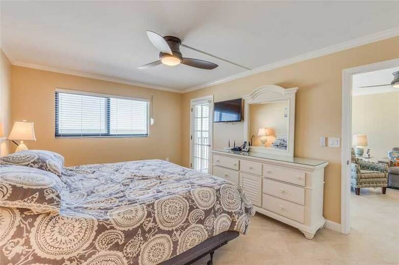 Sunset 704 - Two Bedroom Condo