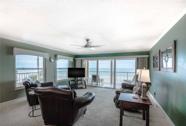 Pointe Condo 201 - Two Bedroom Condo