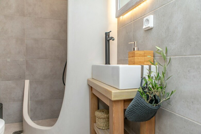 Apartamentos Thea Suites - Near Agios Prokopios Beach