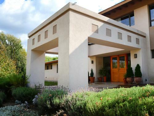 Hotel Piedras Del Sol