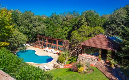 Chalet Suisse Posada & Spa