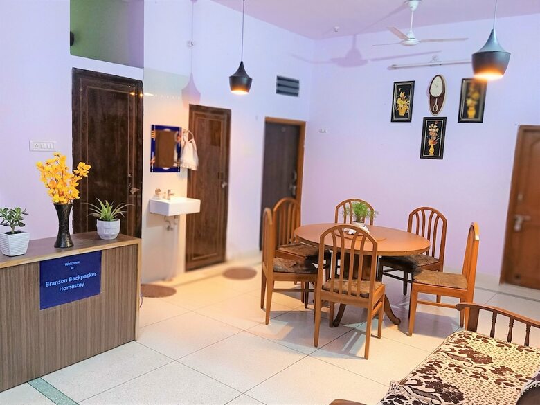 Hotel Branson Backpacker Homestay