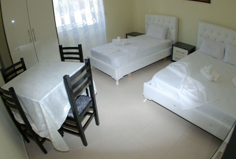 Rama Apartments