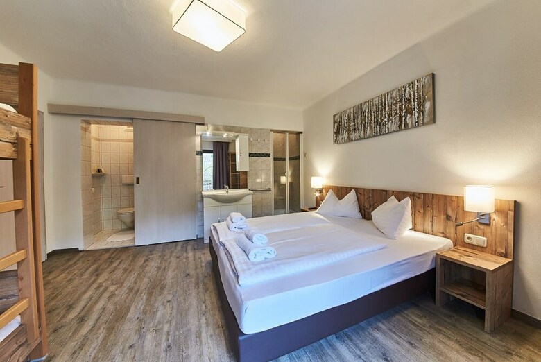 Apartamentos Holiday Home Viehhofen