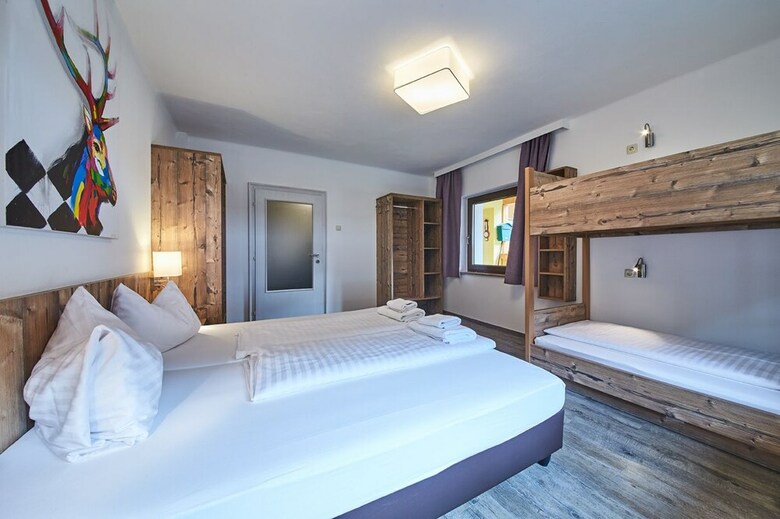 Apartamentos Holiday Home Viehhofen